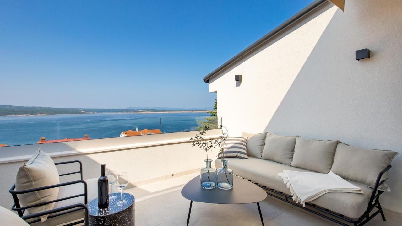 Apartments Villa Frankola With Swimming Pool 크리크베니카 외부 사진